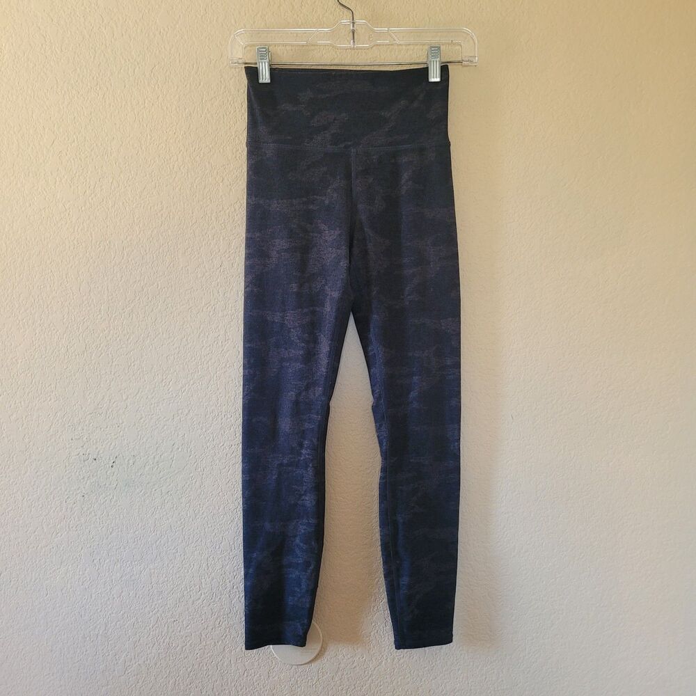 Vuori Clean Elevation Legging Size Small Charcoal Camo High Rise Activewear Yoga